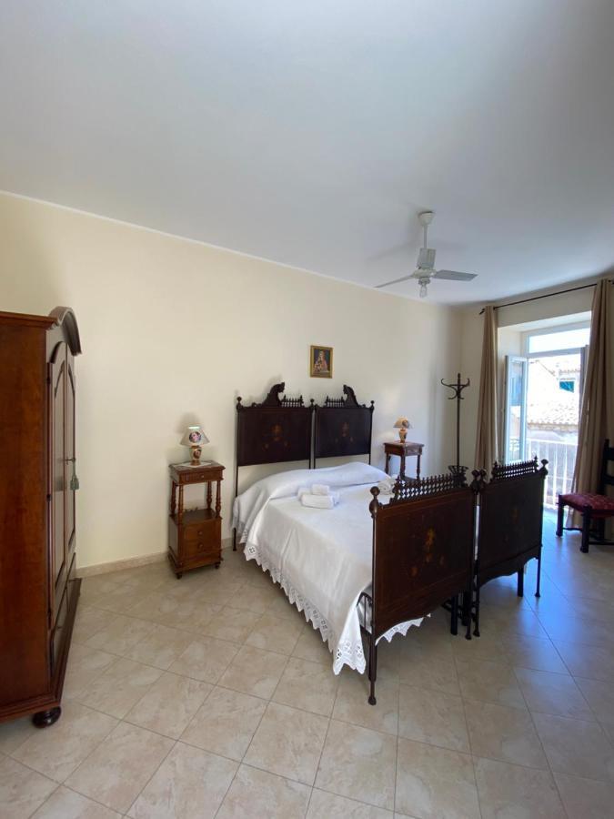 Affaccio Su Stromboli Apartment Tropea Exterior photo